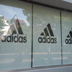 In logo lên rèm cửa