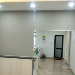 Có nên sử dụng rèm cuốn ngăn phòng không?