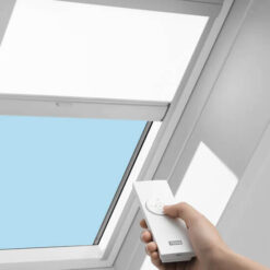 Rèm Giếng Trời Tự Động